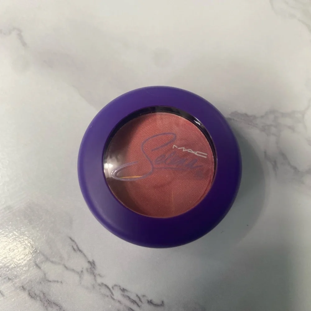 MAC Cosmetics mac selena